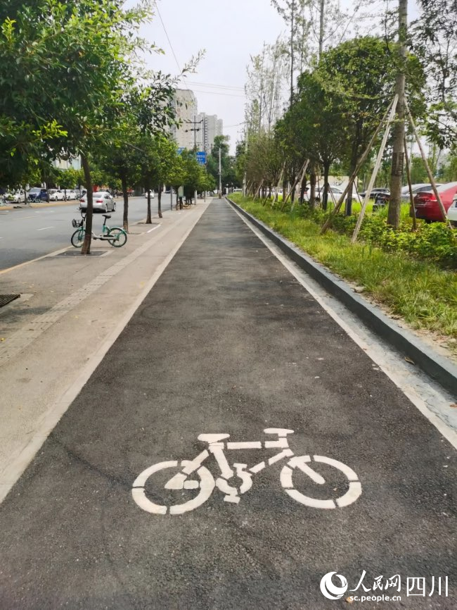 整改后的道路。錦江區住建和交通局供圖