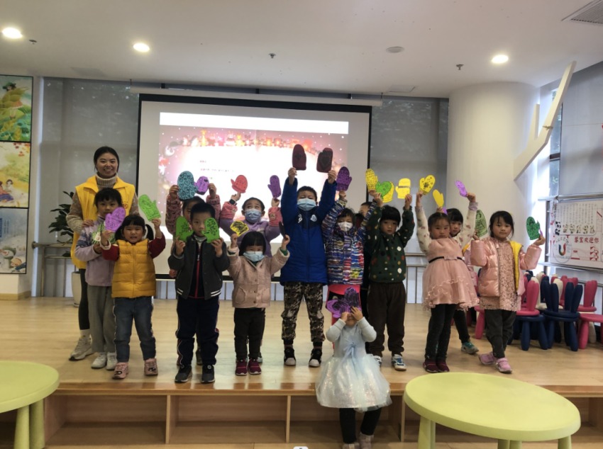 金圖圖悅讀會活動現場。金牛區圖書館供圖