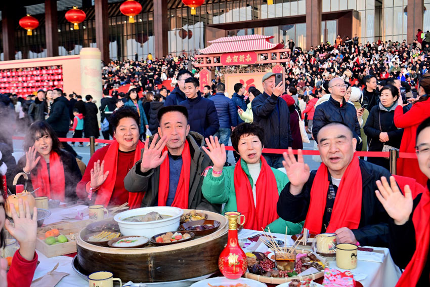 幸福在前把手招。天府新區融媒體中心供圖