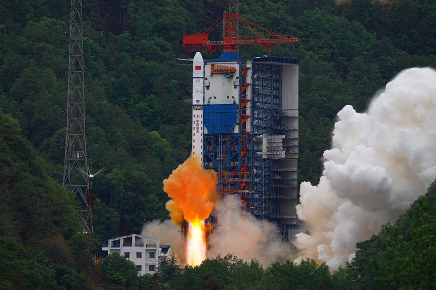 發射現場。西昌衛星發射中心供圖