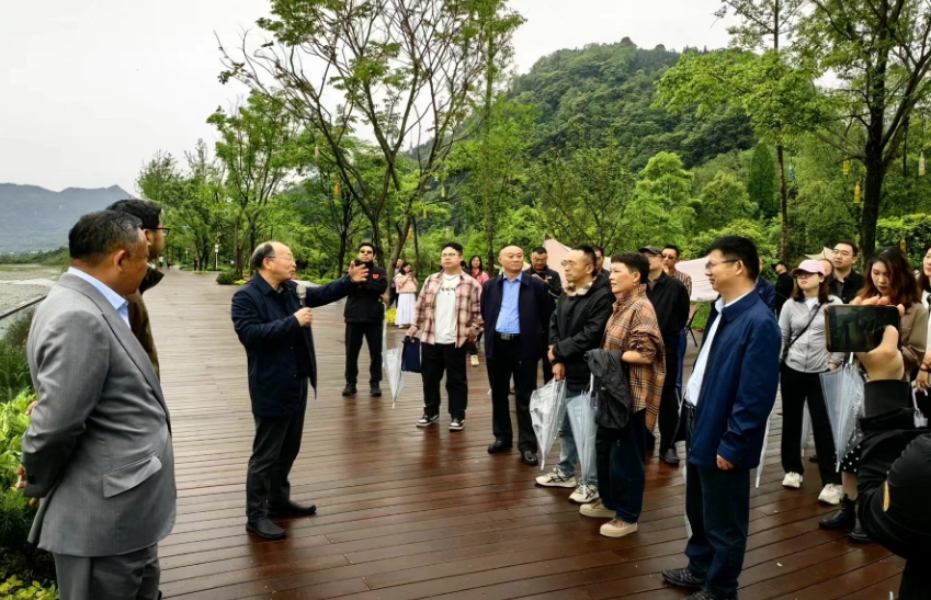 調研現場 寶山爽學研究院供圖