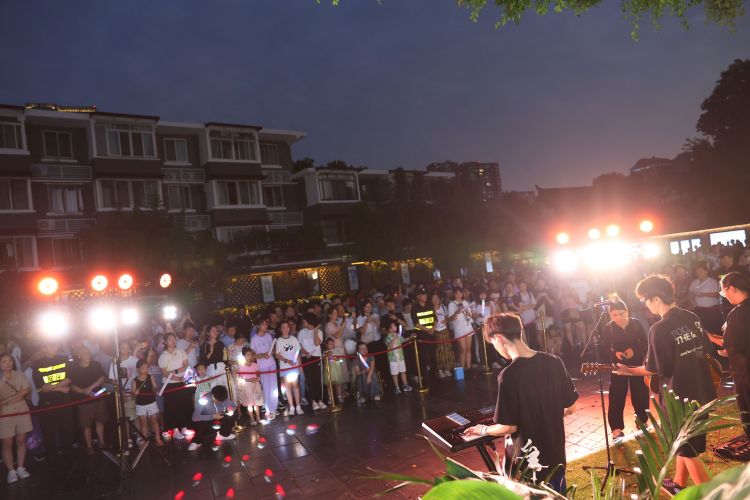 “仲夏生活節”啟動現場。青羊區文體旅局供圖